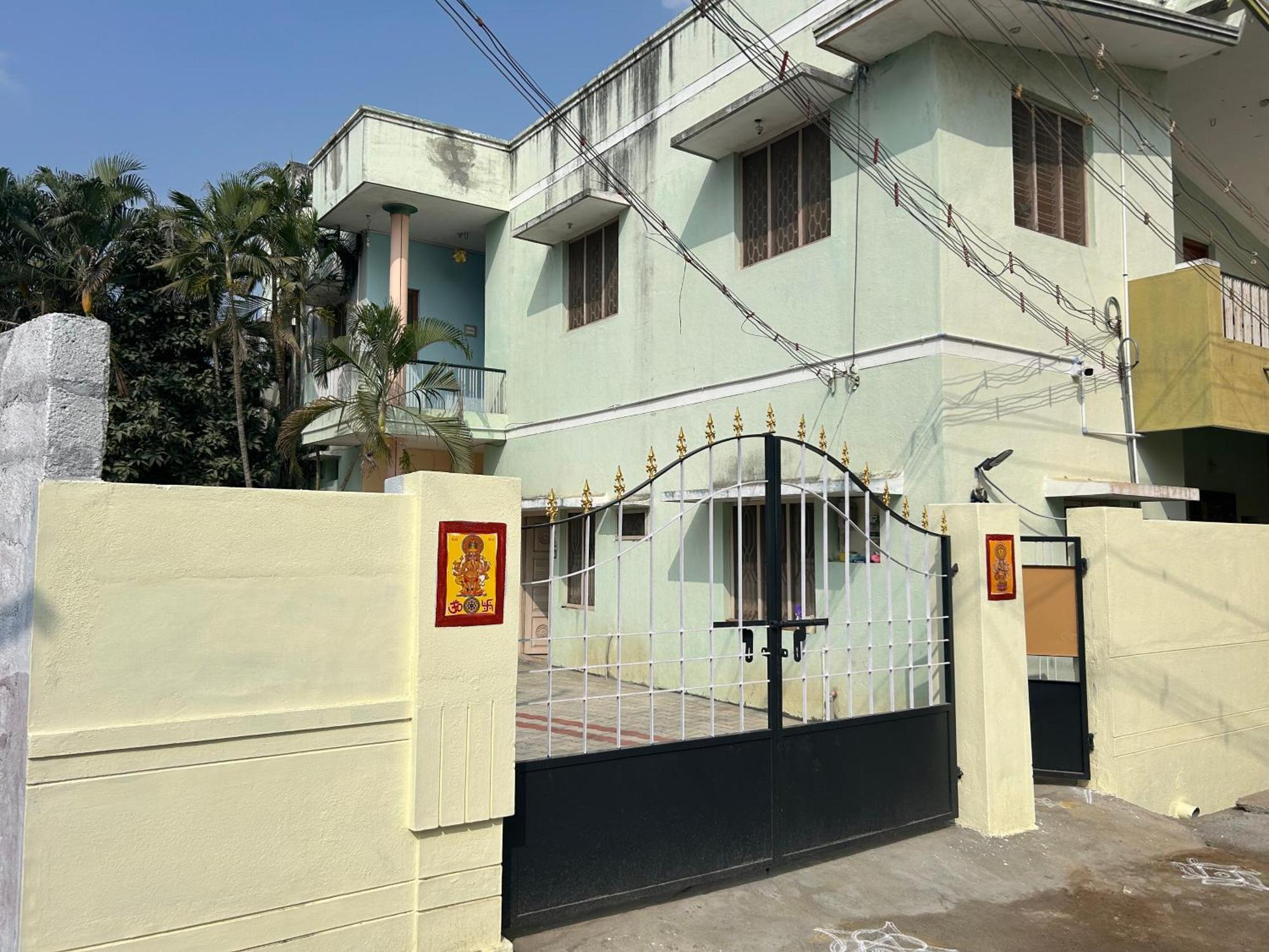 Ferienwohnung Uman Garden House Tiruvannāmalai Exterior foto