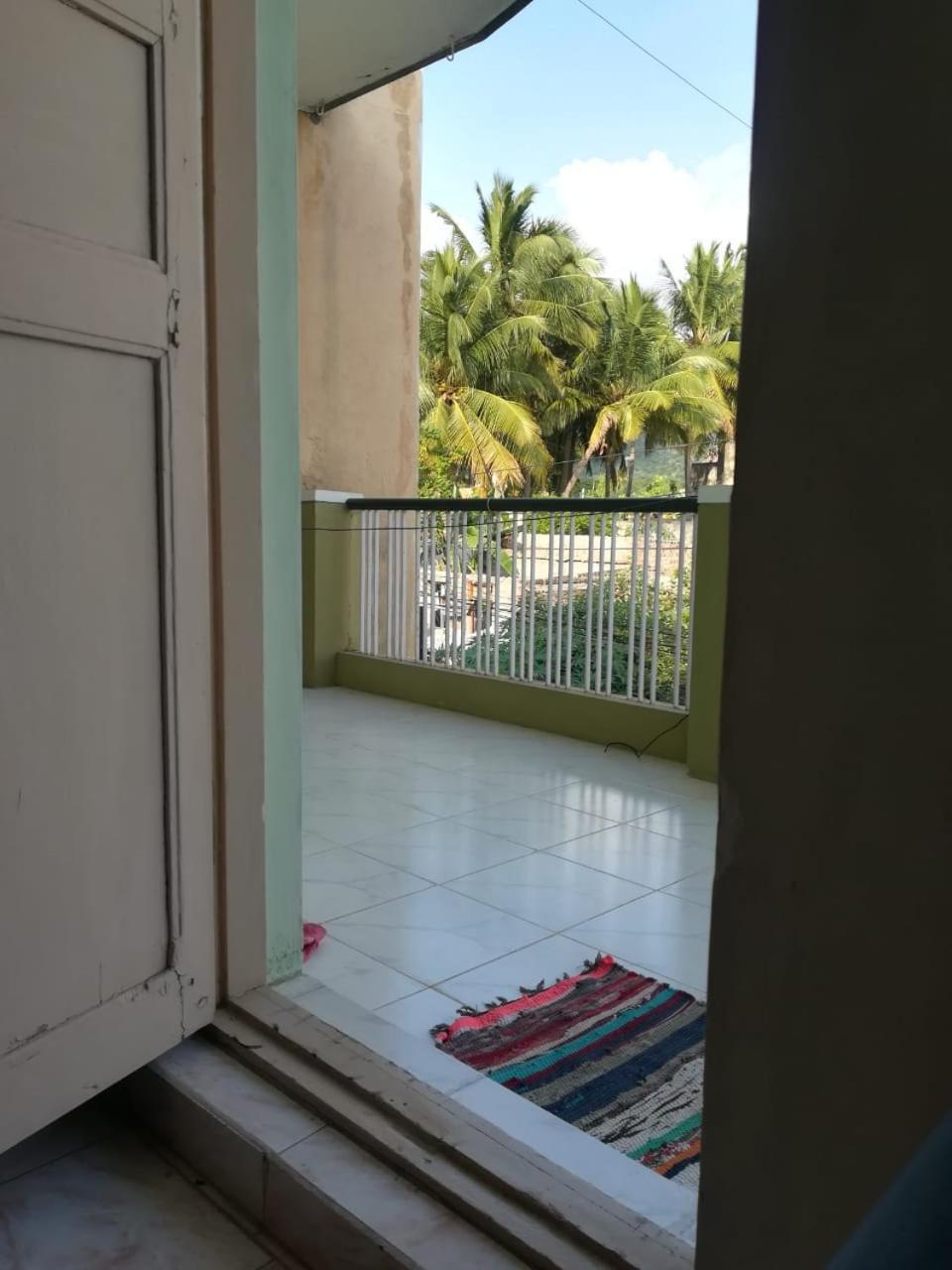 Ferienwohnung Uman Garden House Tiruvannāmalai Exterior foto